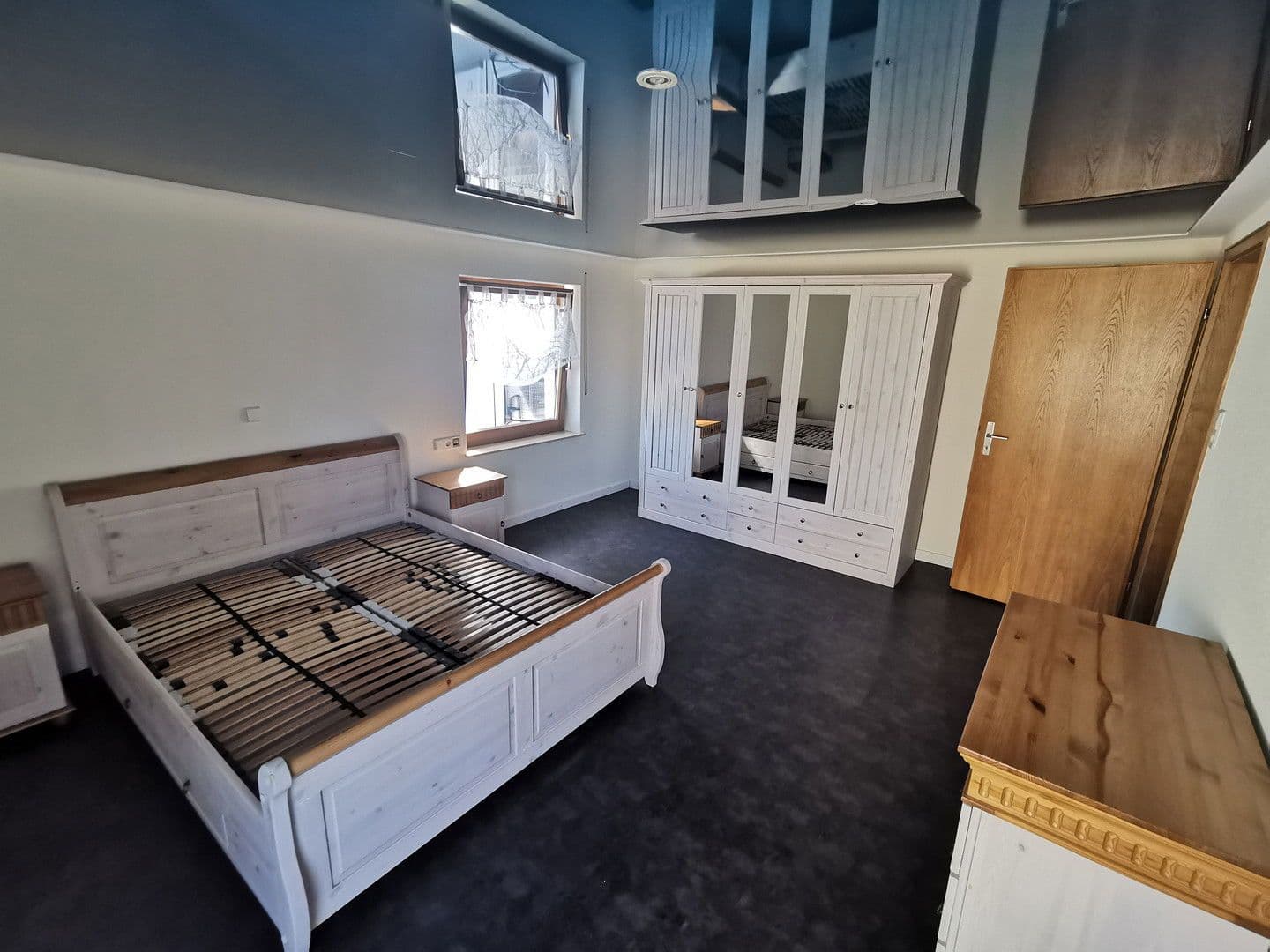 Prenájom bytu 3-izbový 85 m², Neuenstadt am Kocher, Bádensko-Wurttembersko Prenájom bytu 3-izbový 85 m², Neuenstadt am Kocher, Bádensko-Wurttembersko