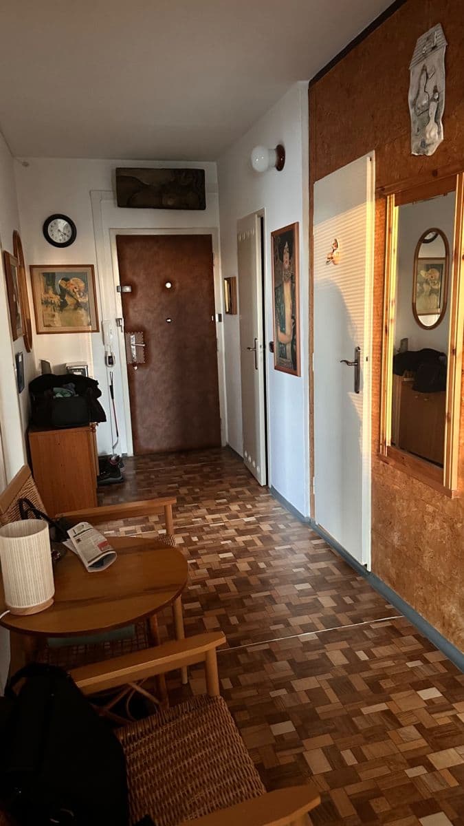 Prenájom bytu 3-izbový 68 m², Uzbecká, Brno, Jihomoravský kraj Prenájom bytu 3-izbový 68 m², Uzbecká, Brno, Jihomoravský kraj