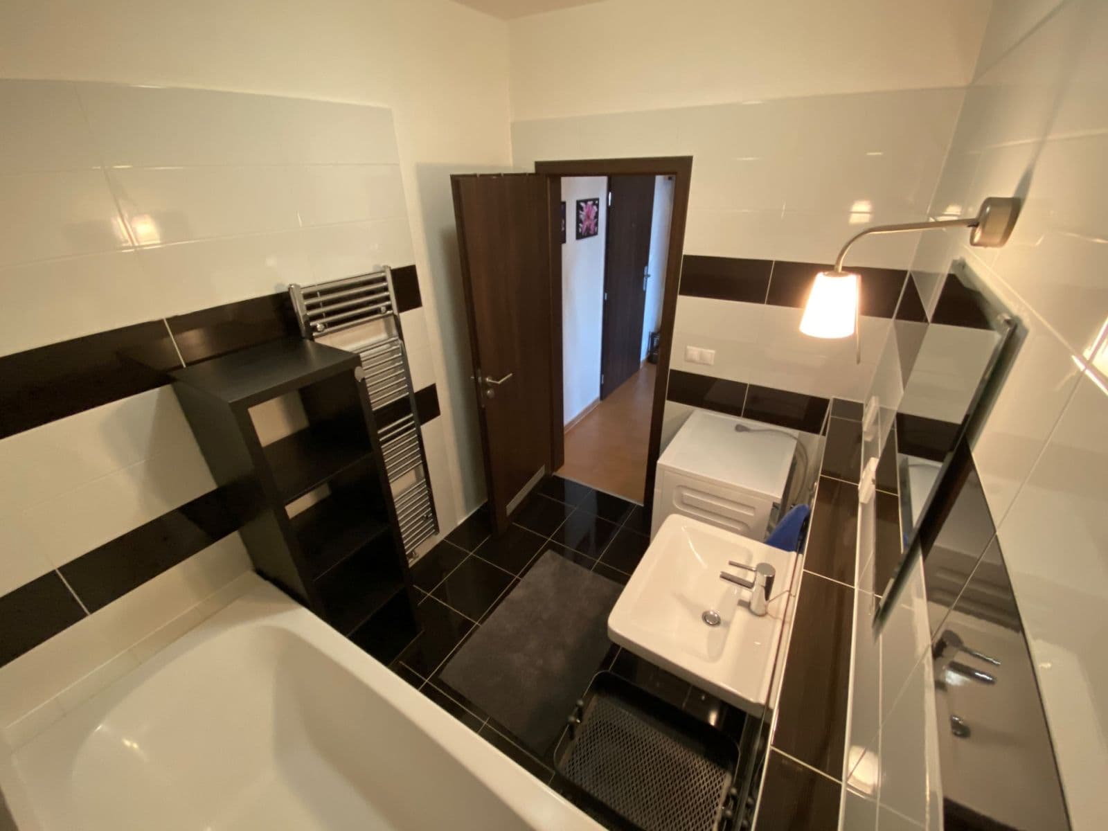 Predaj bytu 2-izbový 65 m², Jantarová, Ostrava, Moravskoslezský kraj Predaj bytu 2-izbový 65 m², Jantarová, Ostrava, Moravskoslezský kraj