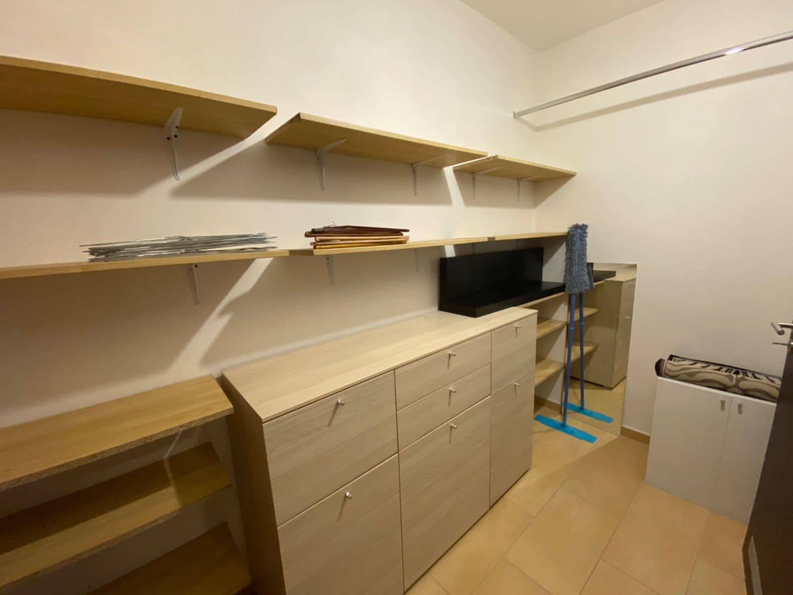 Predaj bytu 2-izbový 65 m², Jantarová, Ostrava, Moravskoslezský kraj Predaj bytu 2-izbový 65 m², Jantarová, Ostrava, Moravskoslezský kraj