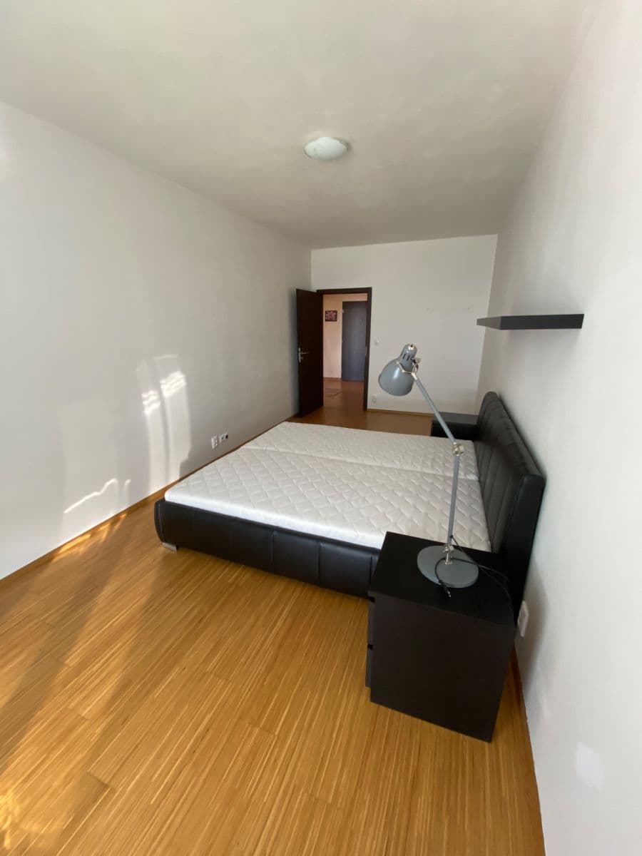 Predaj bytu 2-izbový 65 m², Jantarová, Ostrava, Moravskoslezský kraj Predaj bytu 2-izbový 65 m², Jantarová, Ostrava, Moravskoslezský kraj