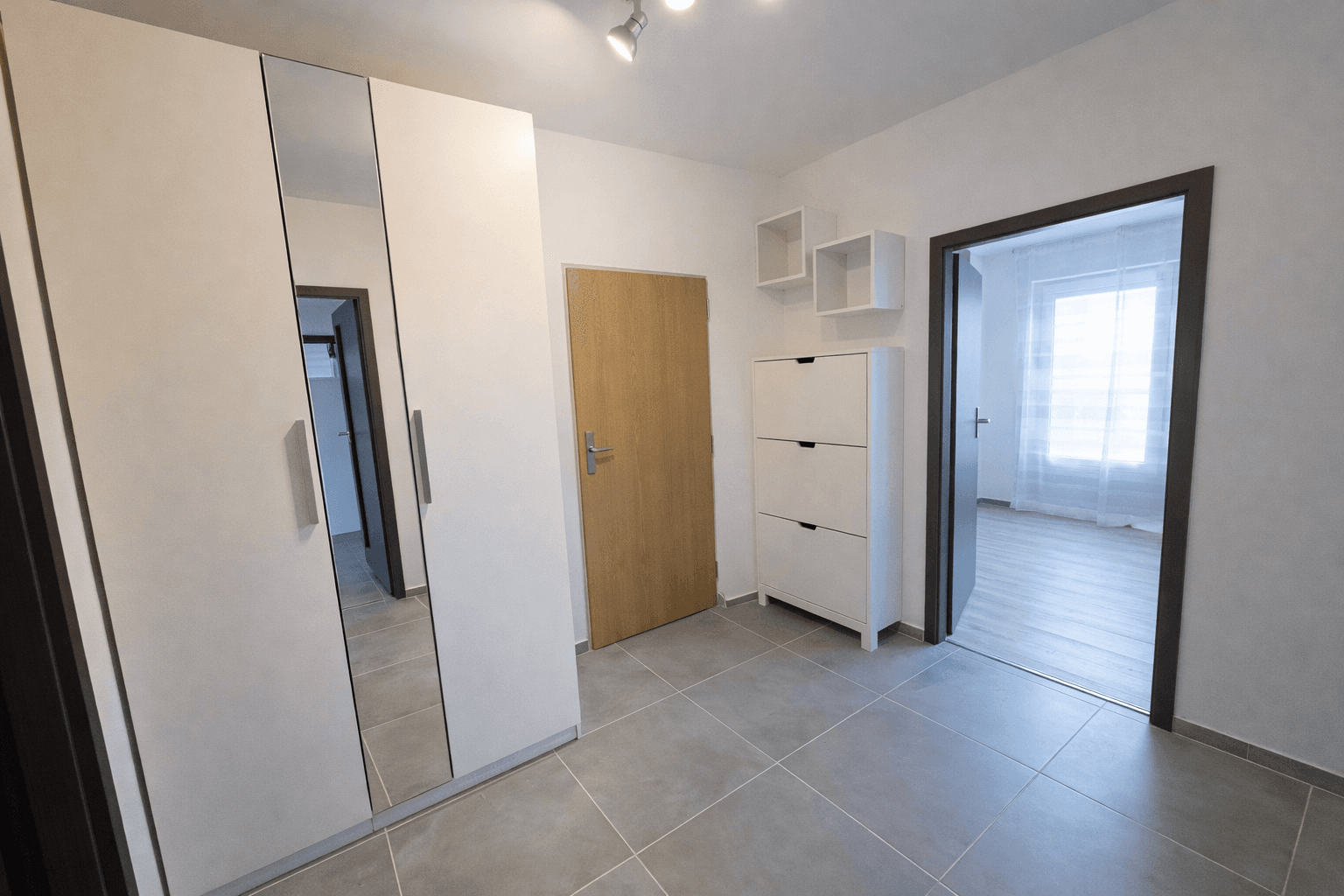 Prenájom bytu 3-izbový 60 m², Politických vězňů, Horoměřice, Středočeský kraj Prenájom bytu 3-izbový 60 m², Politických vězňů, Horoměřice, Středočeský kraj