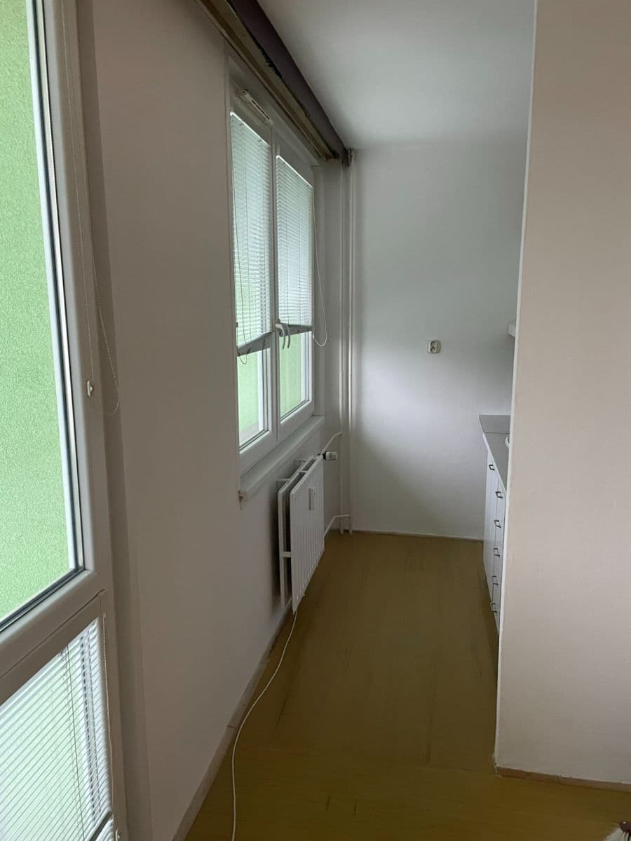 Predaj bytu 1-izbový 36 m², Lidická, Pardubice, Pardubický kraj Predaj bytu 1-izbový 36 m², Lidická, Pardubice, Pardubický kraj