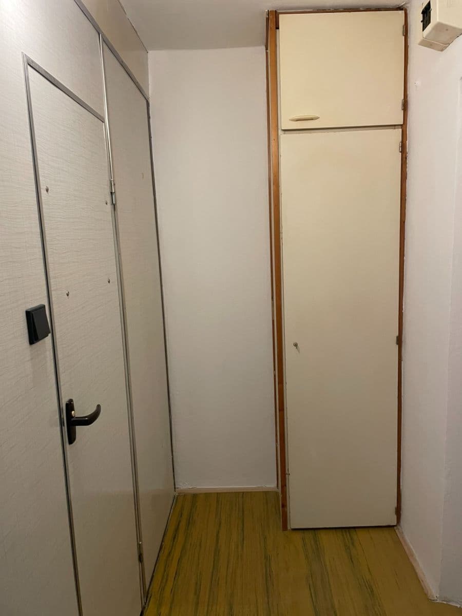 Predaj bytu 1-izbový 36 m², Lidická, Pardubice, Pardubický kraj Predaj bytu 1-izbový 36 m², Lidická, Pardubice, Pardubický kraj