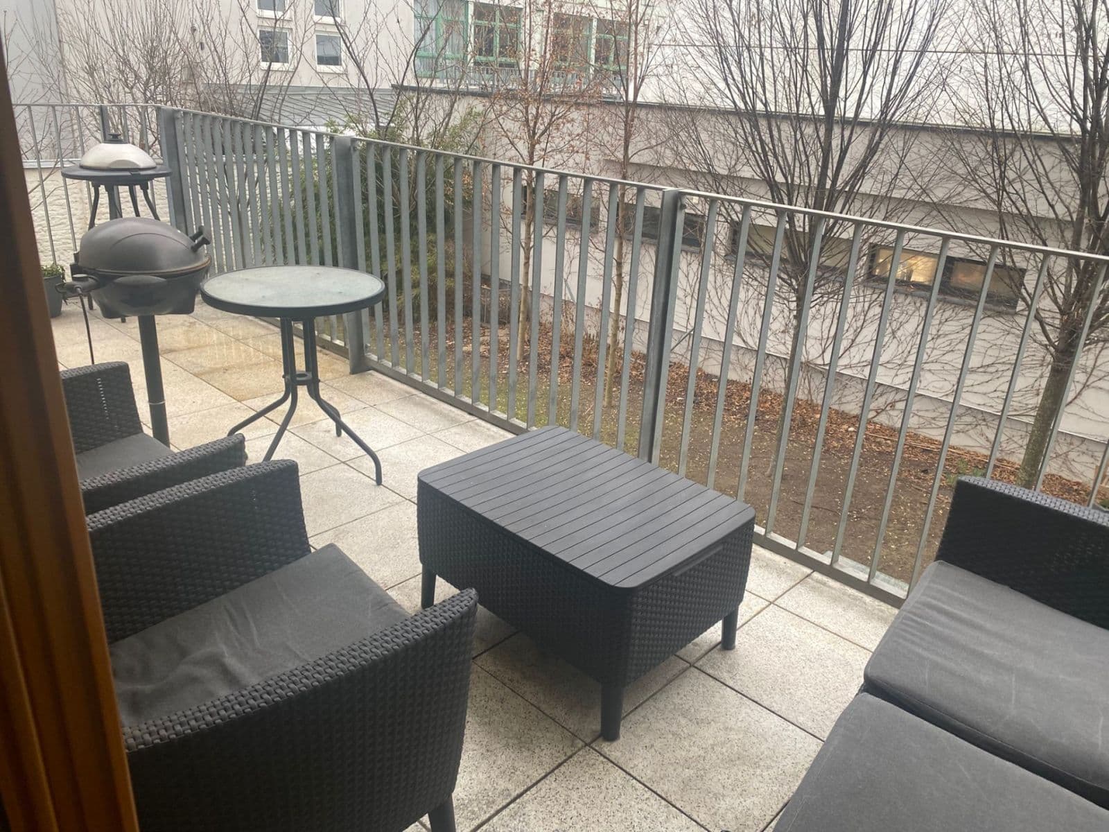 Prenájom bytu 2-izbový 57 m², Komunardů, Praha, Praha Prenájom bytu 2-izbový 57 m², Komunardů, Praha, Praha