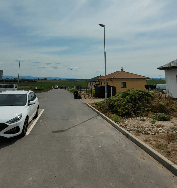 Predaj pozemku 1.570 m², Rohenice, Královéhradecký kraj Predaj pozemku 1.570 m², Rohenice, Královéhradecký kraj