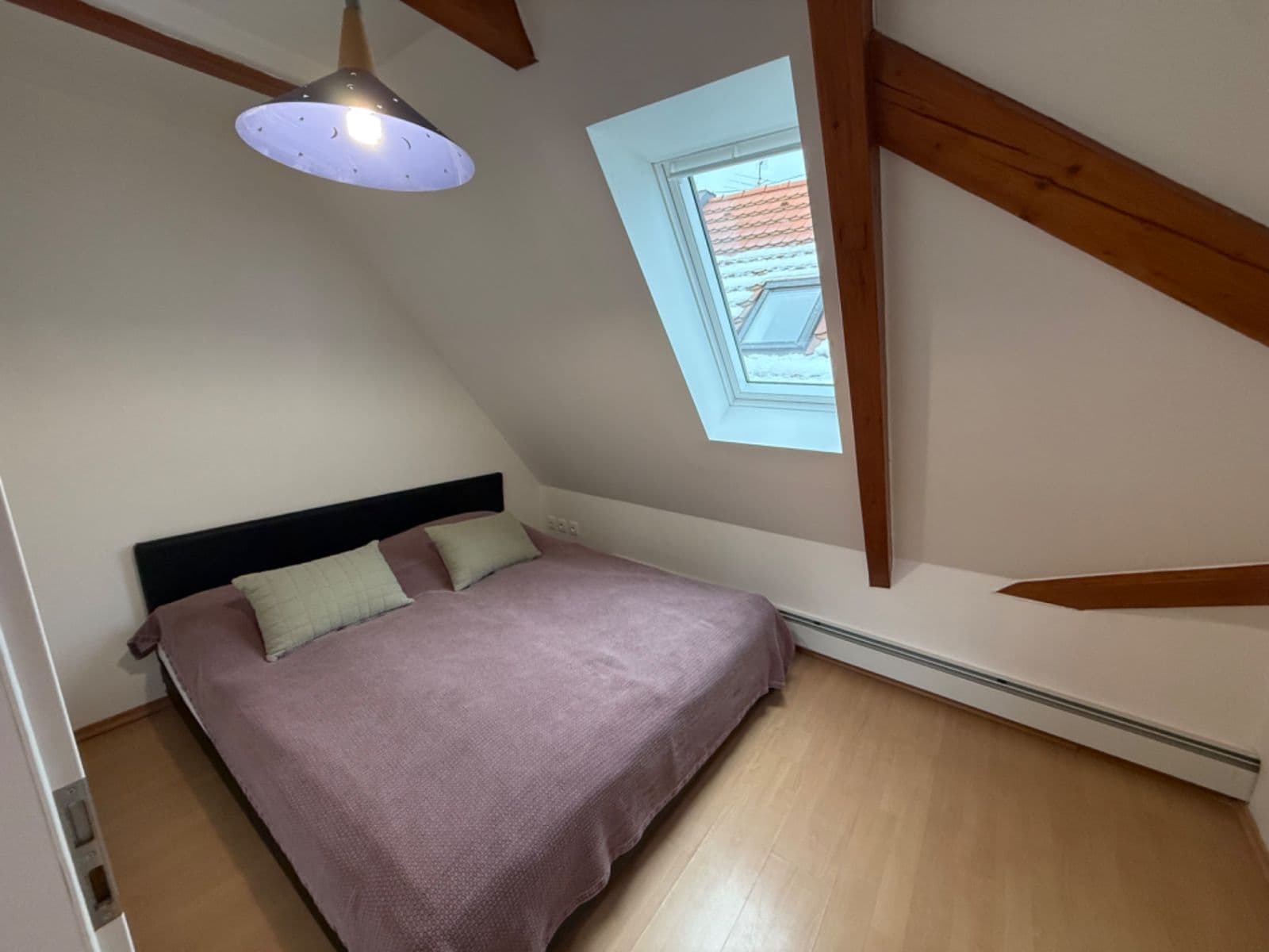 Prenájom bytu 4-izbový 97 m², Soukenická, Český Krumlov, Jihočeský kraj Prenájom bytu 4-izbový 97 m², Soukenická, Český Krumlov, Jihočeský kraj