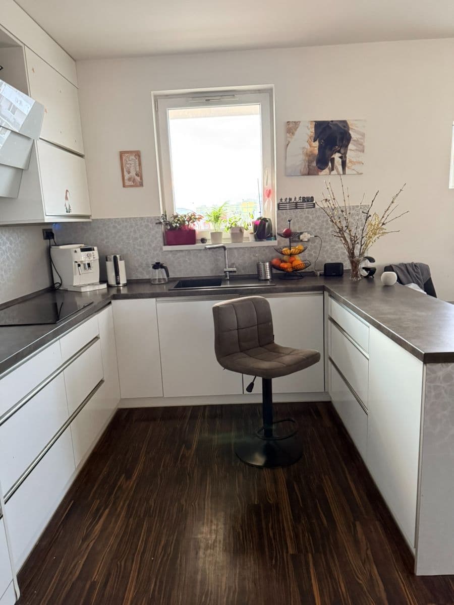 Prenájom bytu 3-izbový 67 m², Jurkovičova, Praha, Praha Prenájom bytu 3-izbový 67 m², Jurkovičova, Praha, Praha