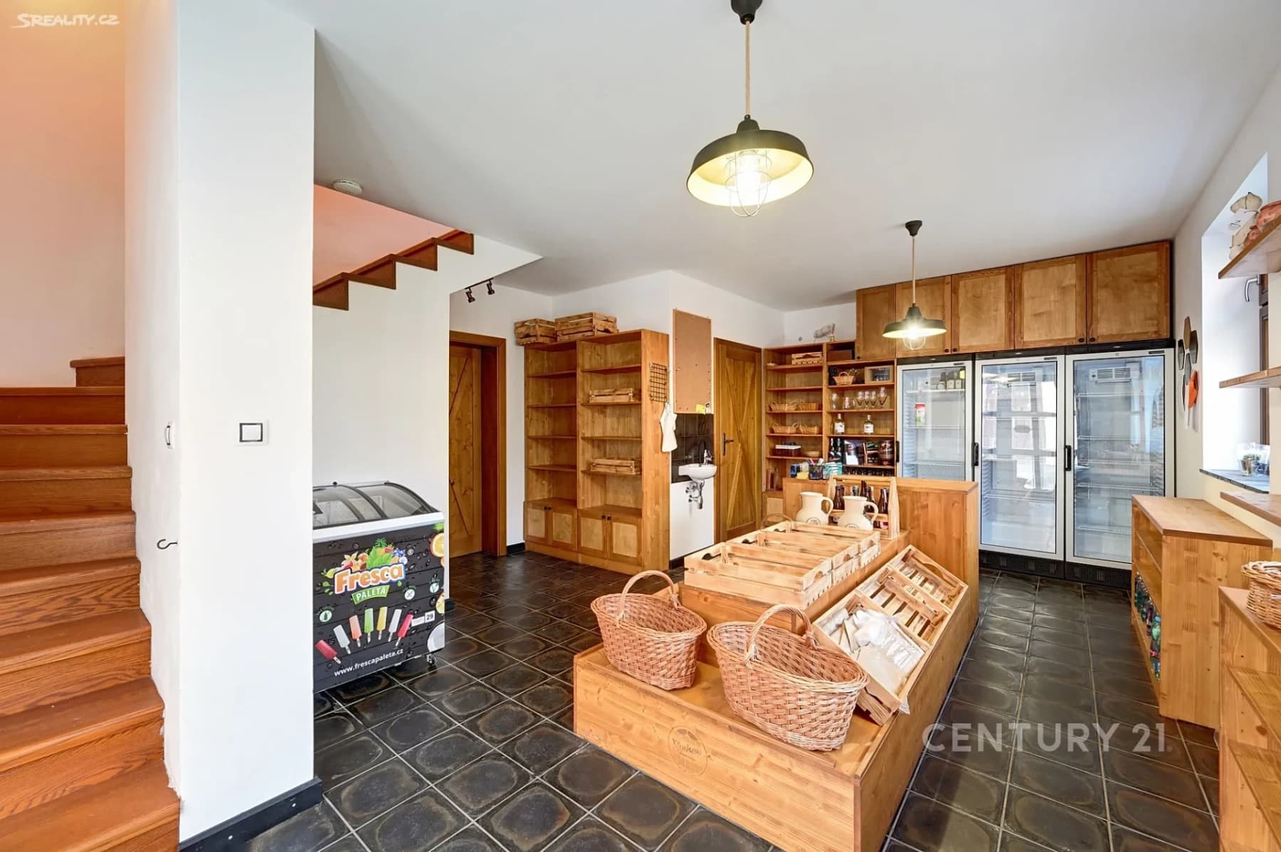 Predaj domu 623 m², pozemek 2.938 m², Loket, Středočeský kraj Predaj domu 623 m², pozemek 2.938 m², Loket, Středočeský kraj