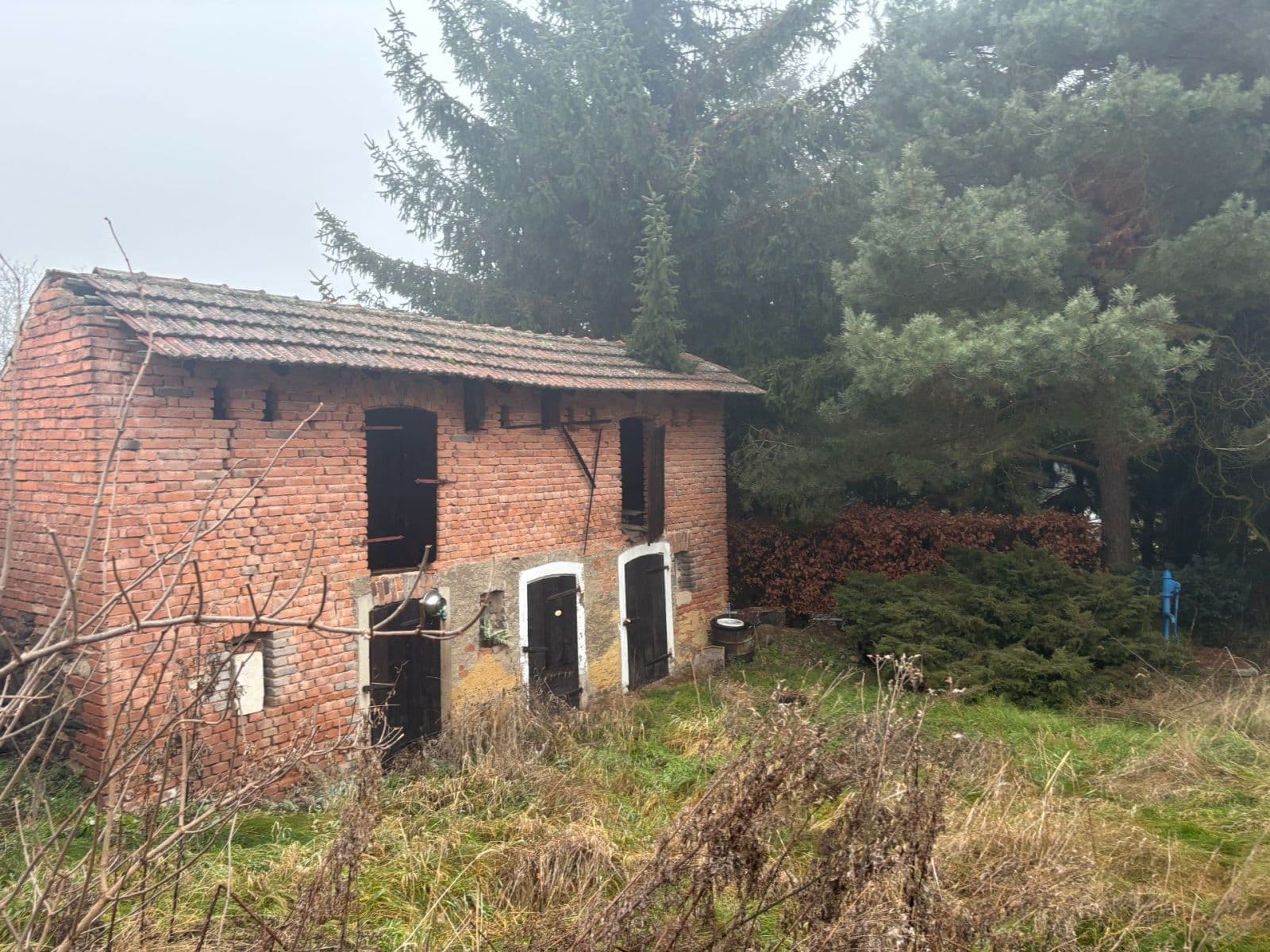 Predaj rekreačného objektu 70 m², pozemek 622 m², Petrovice, Středočeský kraj Predaj rekreačného objektu 70 m², pozemek 622 m², Petrovice, Středočeský kraj