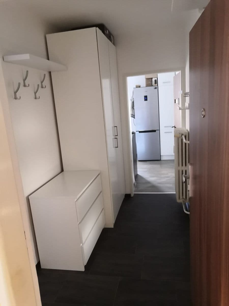 Prenájom bytu 2-izbový 52 m², Vrchlického, Jihlava, Kraj Vysočina Prenájom bytu 2-izbový 52 m², Vrchlického, Jihlava, Kraj Vysočina