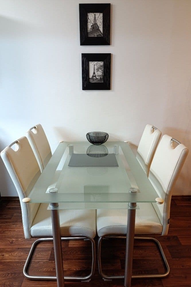 Prenájom bytu 2-izbový 46 m², Dědinova, Praha, Praha Prenájom bytu 2-izbový 46 m², Dědinova, Praha, Praha