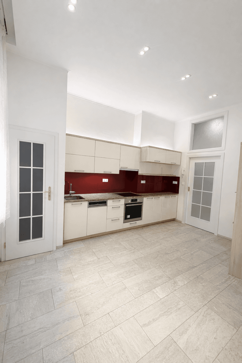 Predaj bytu 2-izbový 56 m², Všehrdova, Praha, Praha Predaj bytu 2-izbový 56 m², Všehrdova, Praha, Praha