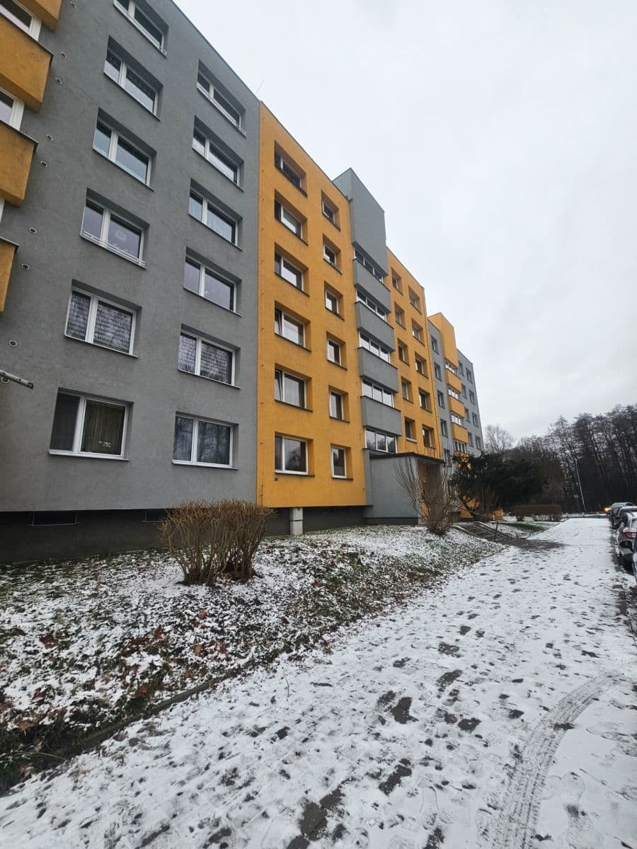 Predaj bytu 1-izbový 38 m², Čsl. armády, Karviná, Moravskoslezský kraj Predaj bytu 1-izbový 38 m², Čsl. armády, Karviná, Moravskoslezský kraj