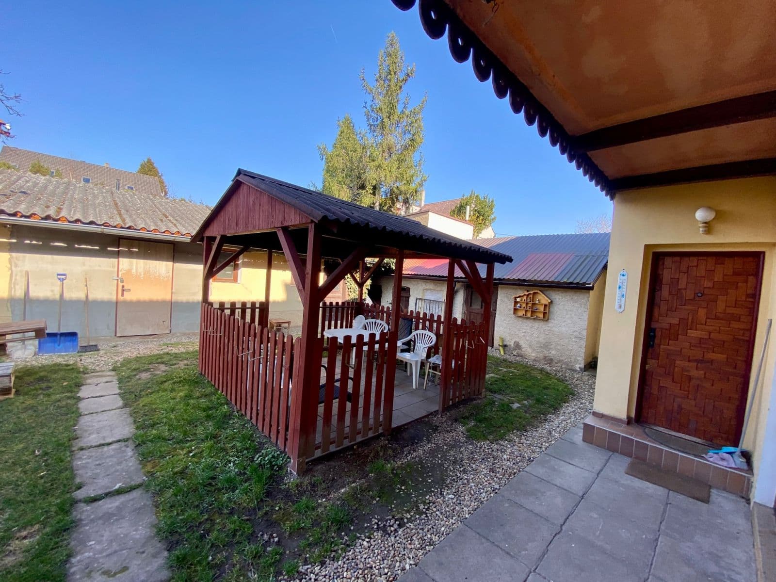 Prenájom bytu 2-izbový 55 m², Husova, Zlonice, Středočeský kraj Prenájom bytu 2-izbový 55 m², Husova, Zlonice, Středočeský kraj