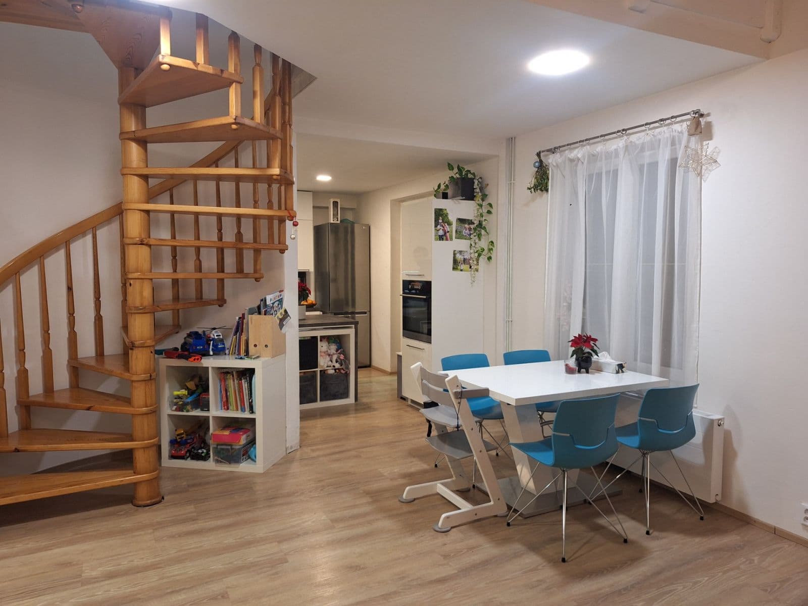 Predaj domu 118 m², pozemek 409 m², Za Ovčínem, Praha, Praha Predaj domu 118 m², pozemek 409 m², Za Ovčínem, Praha, Praha