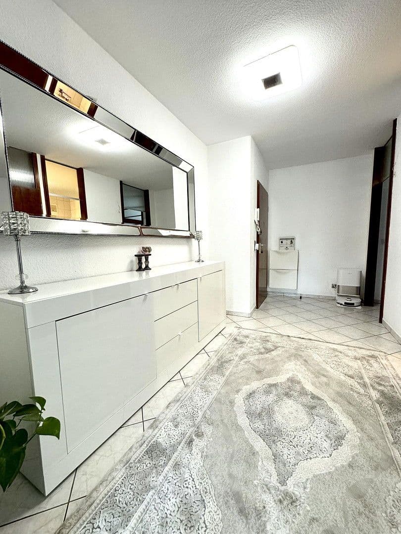 Predaj bytu 4-izbový 110 m², Wiesbaden, Hesensko Predaj bytu 4-izbový 110 m², Wiesbaden, Hesensko