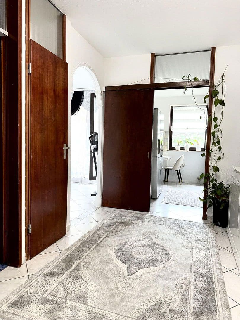 Predaj bytu 4-izbový 110 m², Wiesbaden, Hesensko Predaj bytu 4-izbový 110 m², Wiesbaden, Hesensko