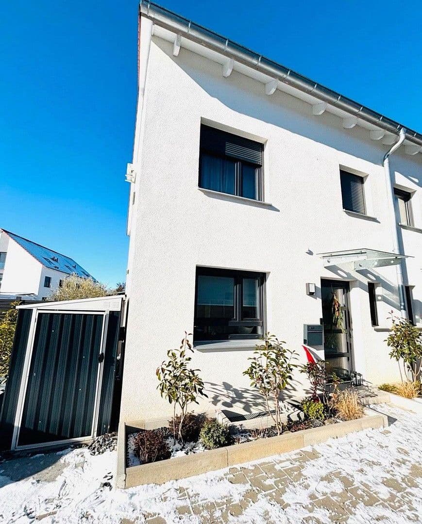 Predaj domu 155 m², pozemek 352 m², Rottenburg am Neckar, Bádensko-Wurttembersko Predaj domu 155 m², pozemek 352 m², Rottenburg am Neckar, Bádensko-Wurttembersko