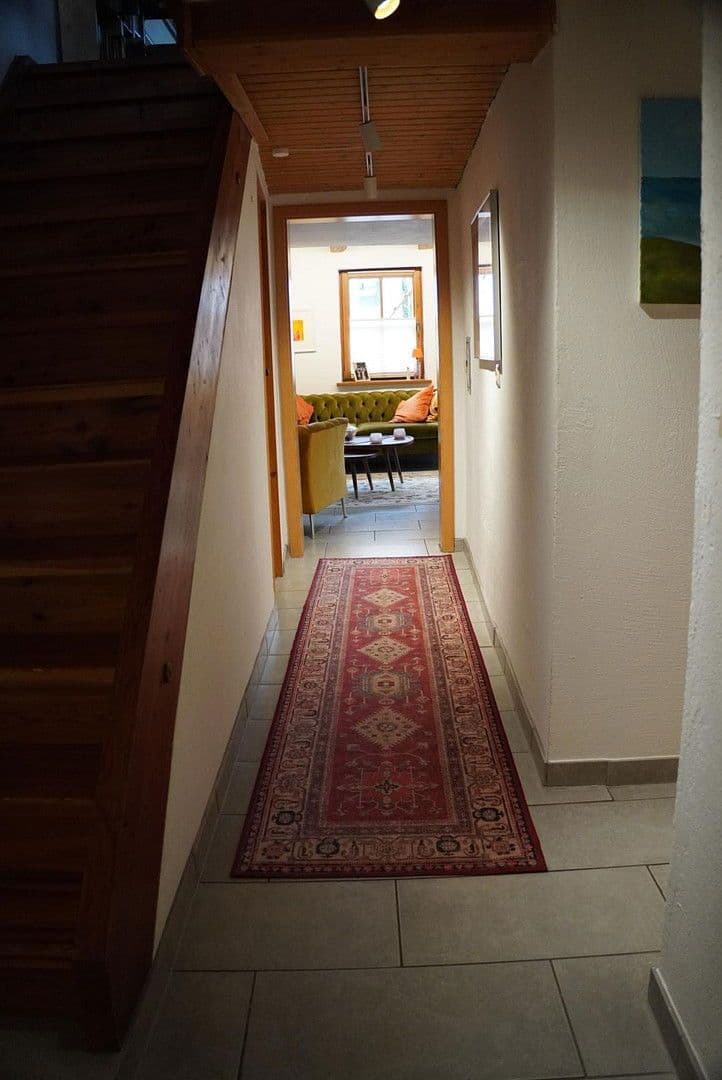 Predaj domu 128 m², pozemek 248 m², Tübingen, Bádensko-Wurttembersko Predaj domu 128 m², pozemek 248 m², Tübingen, Bádensko-Wurttembersko