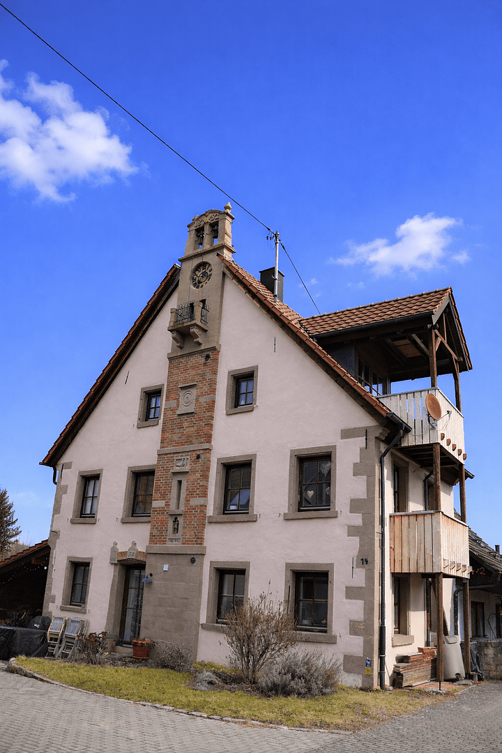 Predaj domu 128 m², pozemek 248 m², Tübingen, Bádensko-Wurttembersko Predaj domu 128 m², pozemek 248 m², Tübingen, Bádensko-Wurttembersko