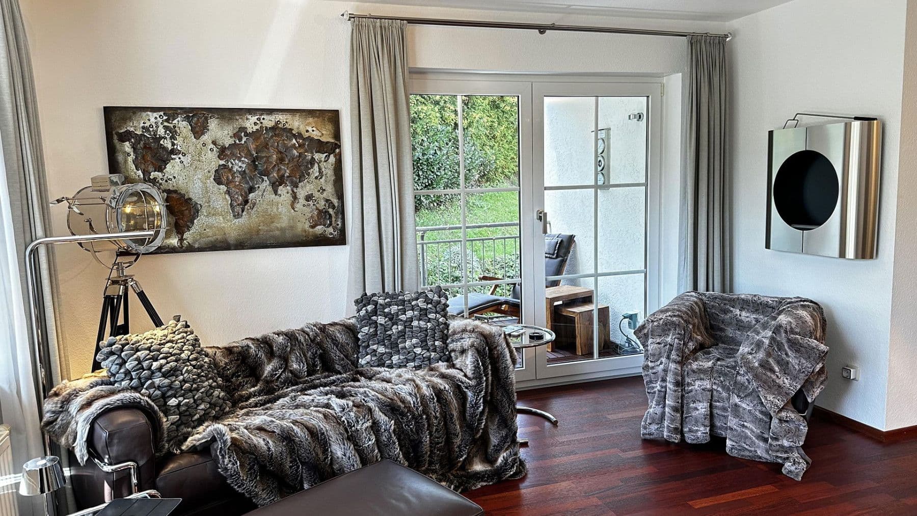 Prenájom bytu 3-izbový 94 m², Marburg, Hesensko Prenájom bytu 3-izbový 94 m², Marburg, Hesensko