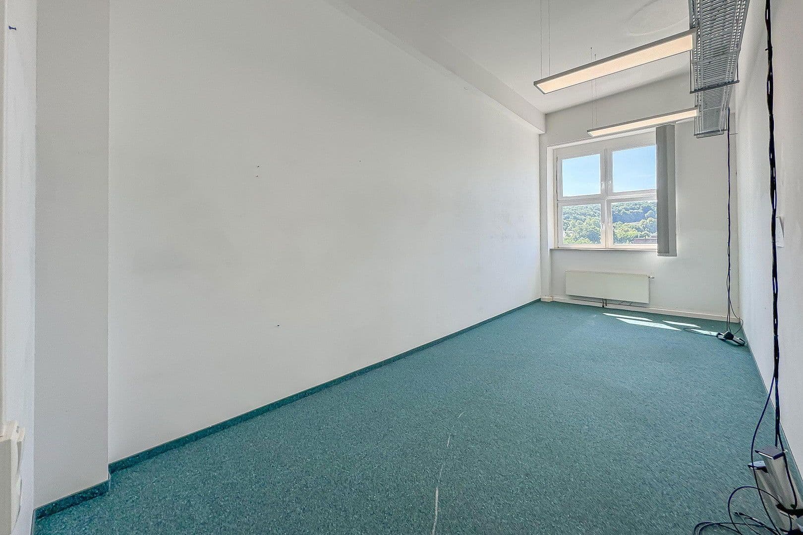 Prenájom nebytového priestoru 390 m², Stockumer Straße 28, Witten, Severné Porýnie - Westfálsko Prenájom nebytového priestoru 390 m², Stockumer Straße 28, Witten, Severné Porýnie - Westfálsko