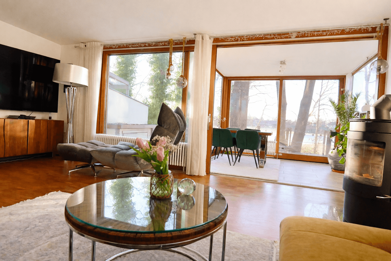 Predaj domu 160 m², pozemek 200 m², Ludwigsfelde, Brandenbursko Predaj domu 160 m², pozemek 200 m², Ludwigsfelde, Brandenbursko