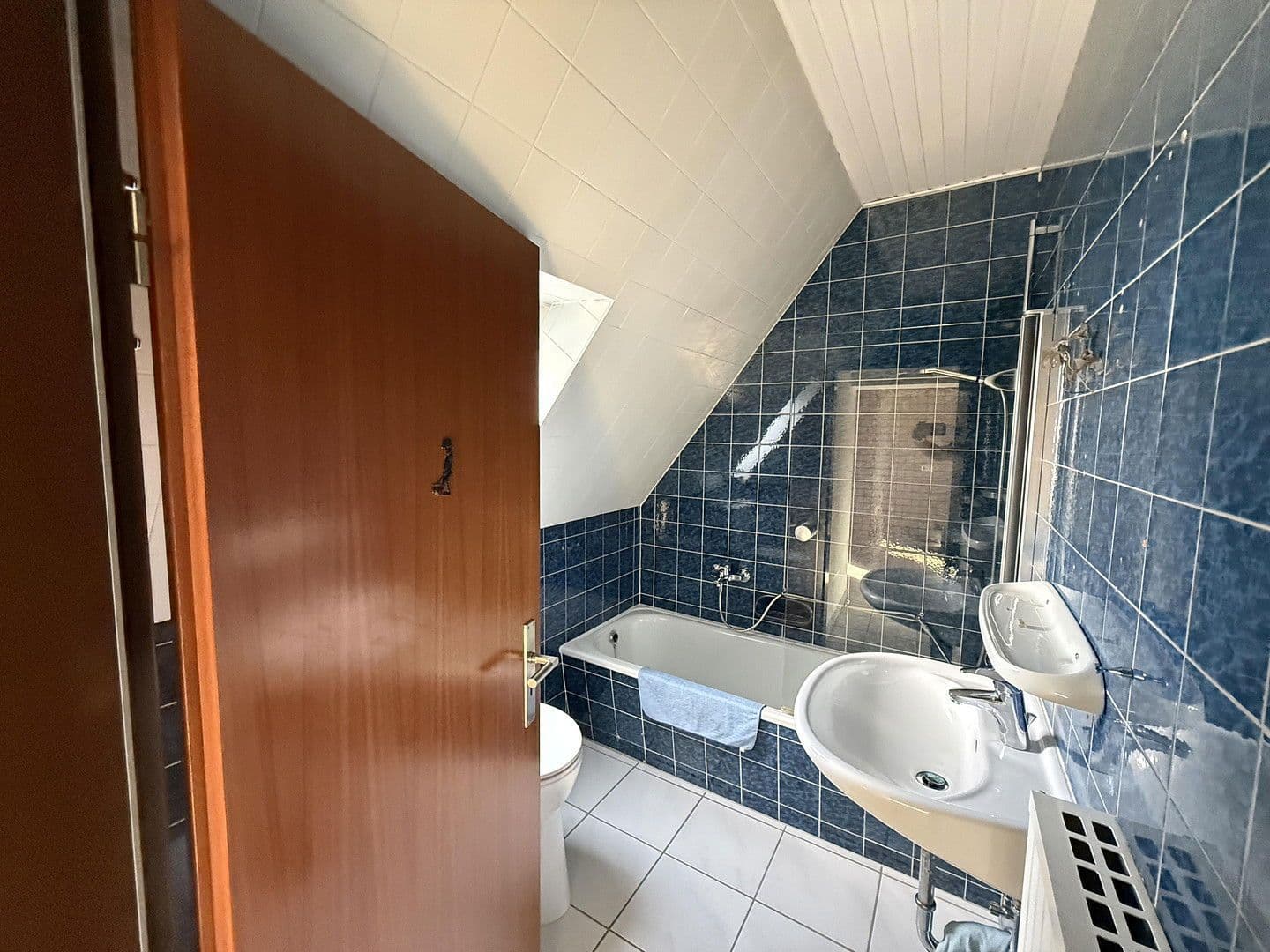 Predaj domu 152 m², pozemek 889 m², Niersenbruchstraße 94, Kamp-Lintfort, Severné Porýnie - Westfálsko Predaj domu 152 m², pozemek 889 m², Niersenbruchstraße 94, Kamp-Lintfort, Severné Porýnie - Westfálsko