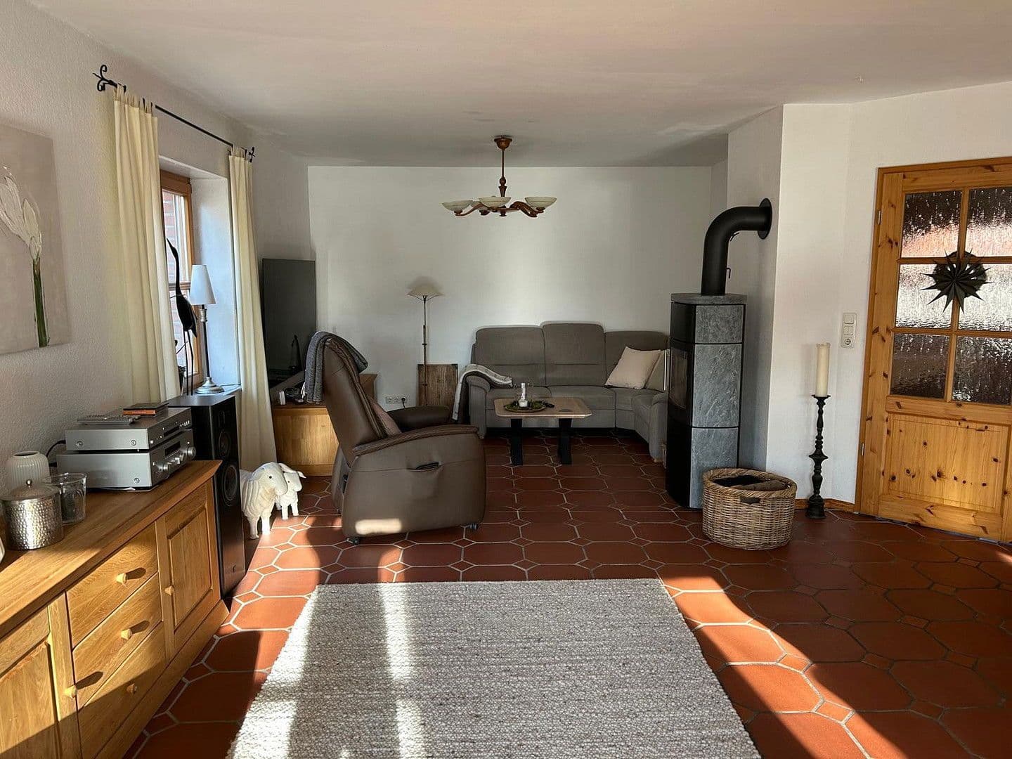 Predaj domu 268 m², pozemek 670 m², Sehnde, Dolné Sasko Predaj domu 268 m², pozemek 670 m², Sehnde, Dolné Sasko