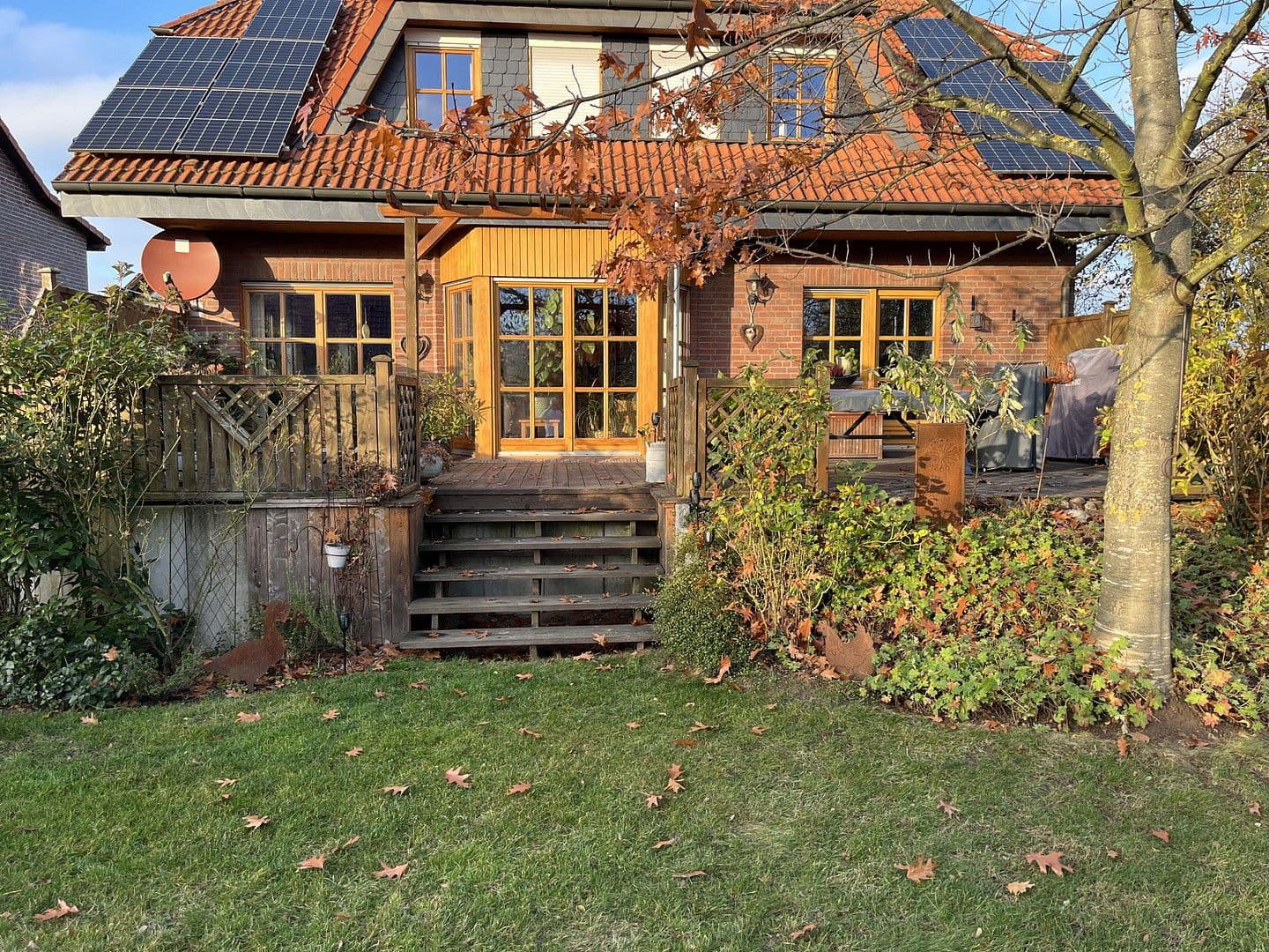 Predaj domu 268 m², pozemek 670 m², Sehnde, Dolné Sasko Predaj domu 268 m², pozemek 670 m², Sehnde, Dolné Sasko