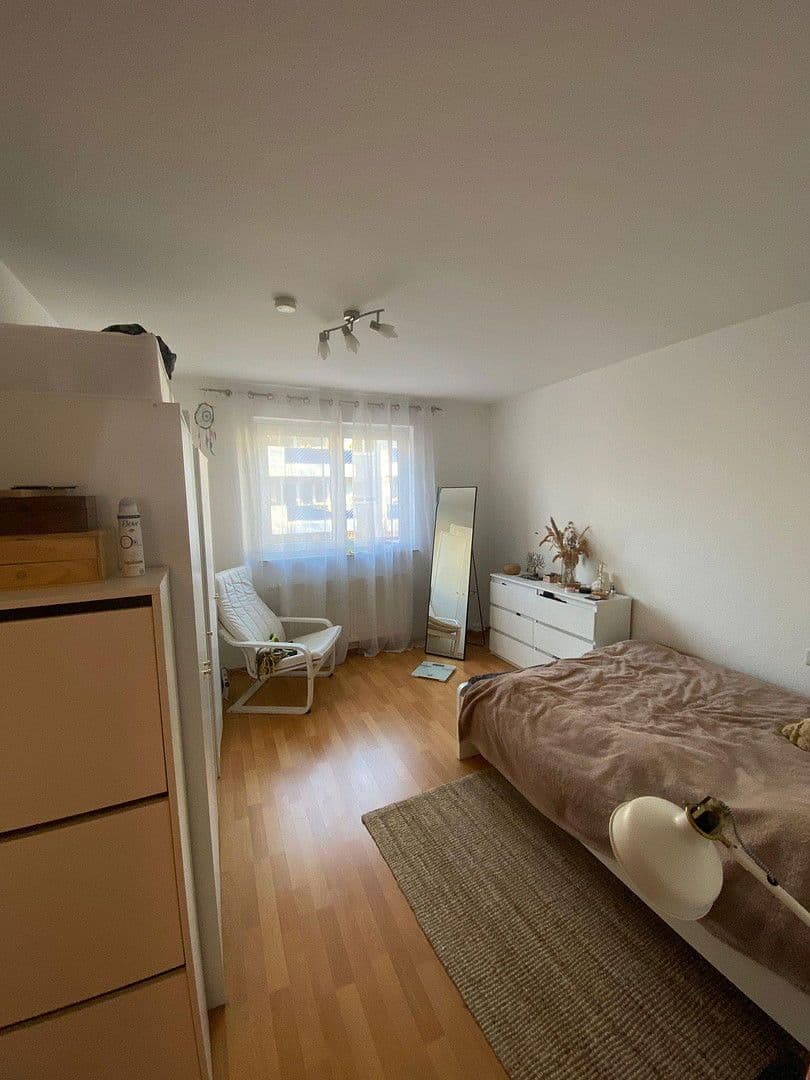 Prenájom bytu 2-izbový 56 m², Unterer Mühlweg 9, Reutlingen, Bádensko-Wurttembersko Prenájom bytu 2-izbový 56 m², Unterer Mühlweg 9, Reutlingen, Bádensko-Wurttembersko