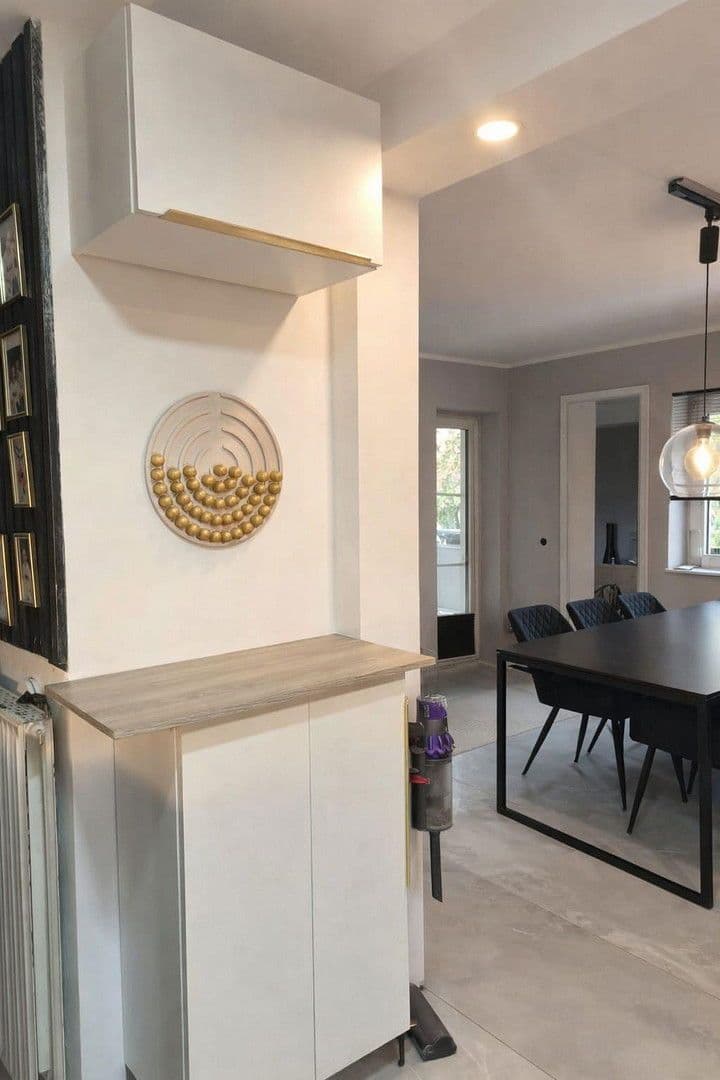 Predaj bytu 5-izbový 110 m², am Wald 67b, Düsseldorf, Severné Porýnie - Westfálsko Predaj bytu 5-izbový 110 m², am Wald 67b, Düsseldorf, Severné Porýnie - Westfálsko