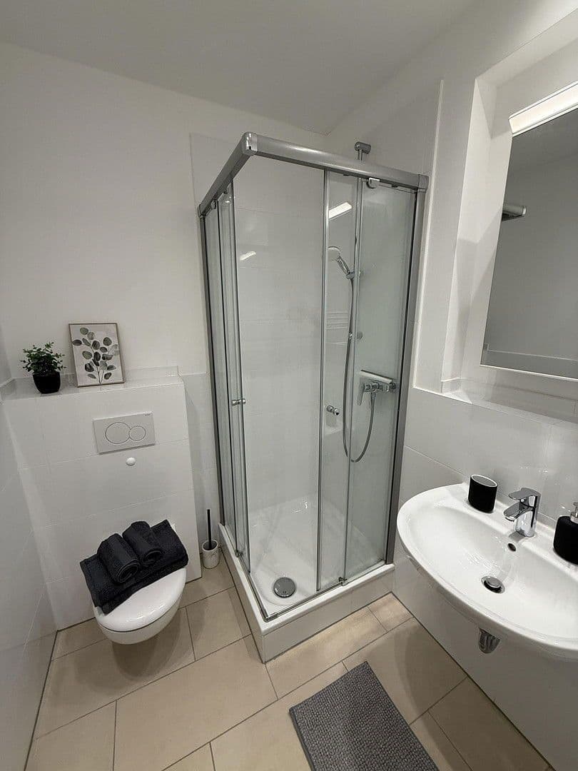 Prenájom bytu 1-izbový 27 m², Triftstr. 51, Frankfurt am Main, Hesensko Prenájom bytu 1-izbový 27 m², Triftstr. 51, Frankfurt am Main, Hesensko