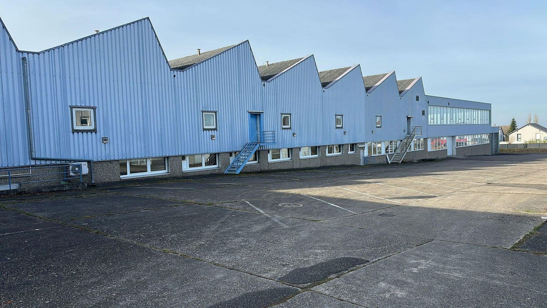 Prenájom nebytového priestoru 16.000 m², Bitcherstr. 6, Vinningen, Porýnie-Falcko Prenájom nebytového priestoru 16.000 m², Bitcherstr. 6, Vinningen, Porýnie-Falcko