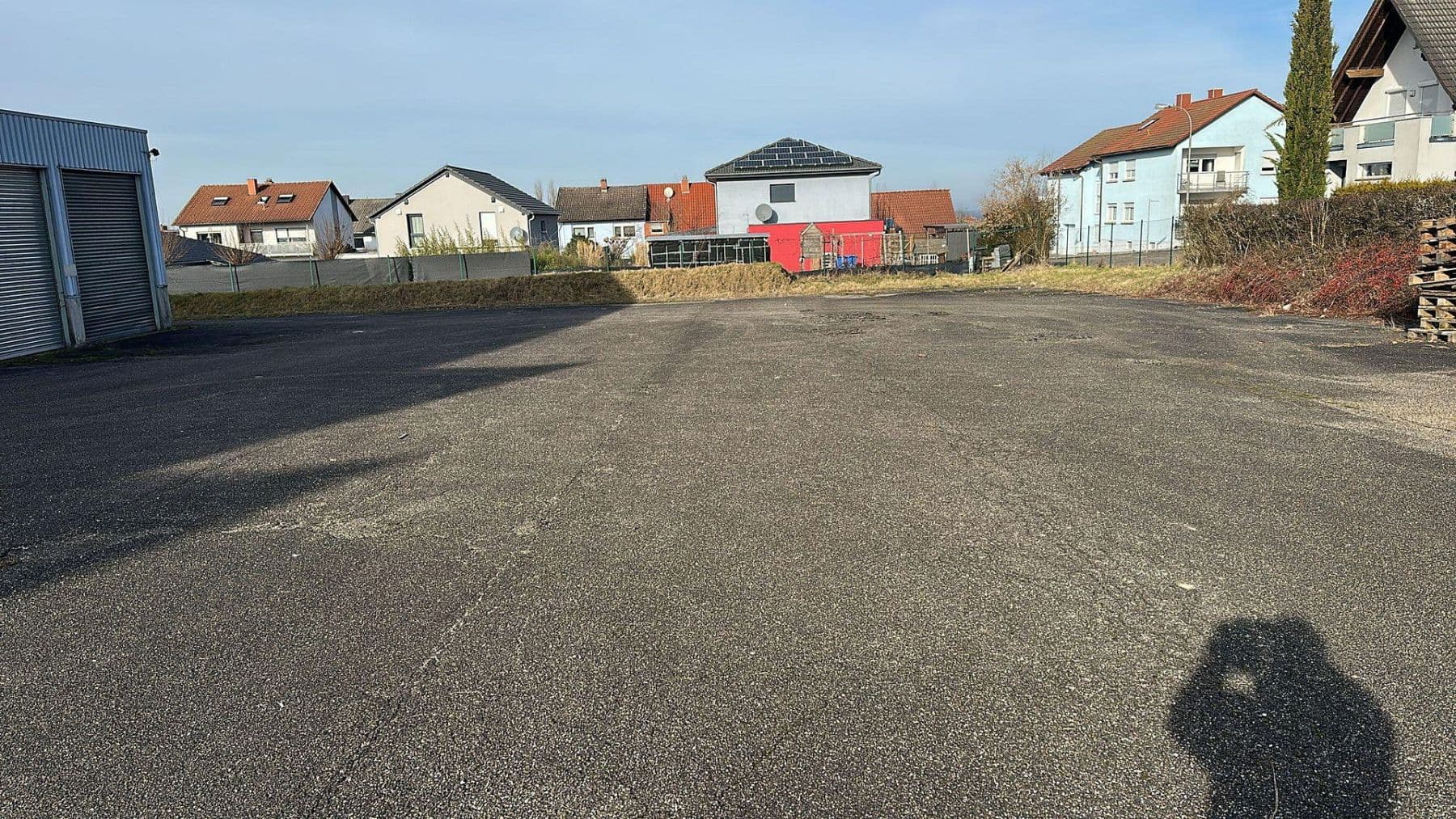 Prenájom nebytového priestoru 16.000 m², Bitcherstr. 6, Vinningen, Porýnie-Falcko Prenájom nebytového priestoru 16.000 m², Bitcherstr. 6, Vinningen, Porýnie-Falcko