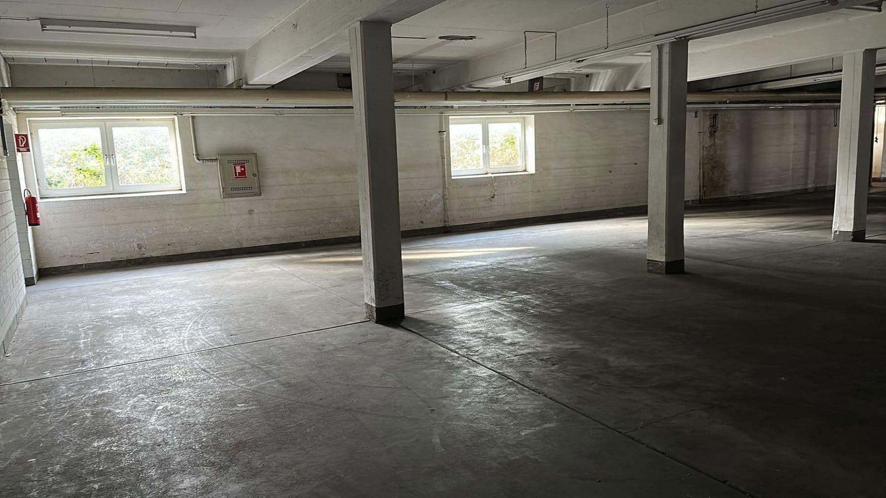 Prenájom nebytového priestoru 16.000 m², Bitcherstr. 6, Vinningen, Porýnie-Falcko Prenájom nebytového priestoru 16.000 m², Bitcherstr. 6, Vinningen, Porýnie-Falcko