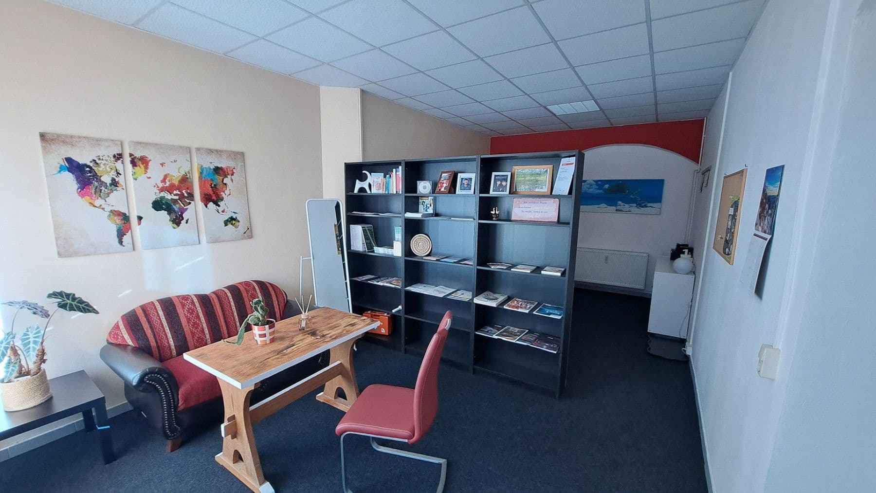 Prenájom kancelárie 105 m², Dohnaer Straße 217, Dresden, Sasko Prenájom kancelárie 105 m², Dohnaer Straße 217, Dresden, Sasko