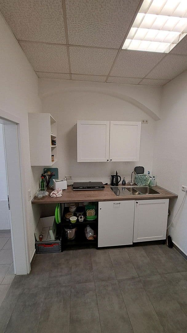 Prenájom kancelárie 105 m², Dohnaer Straße 217, Dresden, Sasko Prenájom kancelárie 105 m², Dohnaer Straße 217, Dresden, Sasko