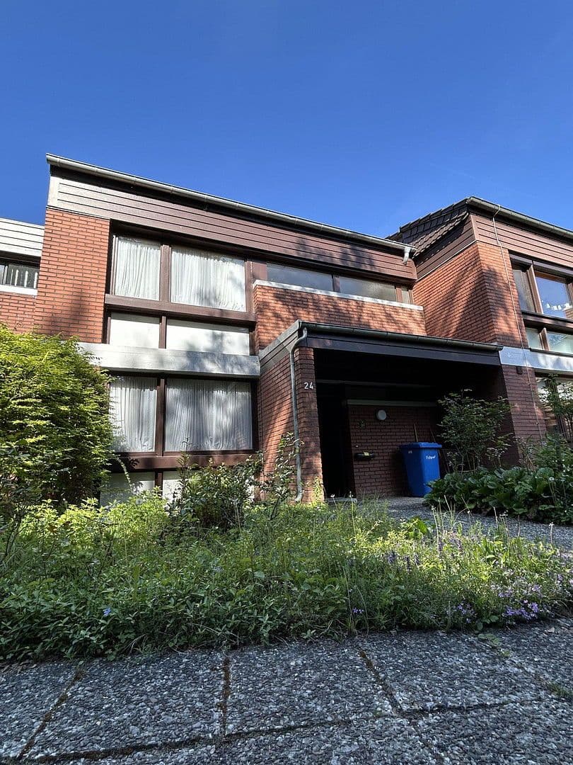 Predaj domu 122 m², pozemek 268 m², Tilsiter Straße 24, Bovenden, Dolné Sasko Predaj domu 122 m², pozemek 268 m², Tilsiter Straße 24, Bovenden, Dolné Sasko