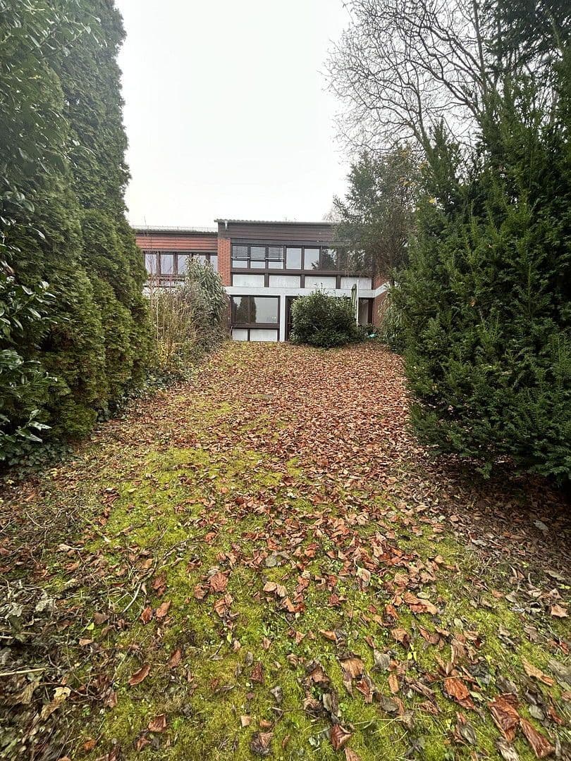 Predaj domu 122 m², pozemek 268 m², Tilsiter Straße 24, Bovenden, Dolné Sasko Predaj domu 122 m², pozemek 268 m², Tilsiter Straße 24, Bovenden, Dolné Sasko