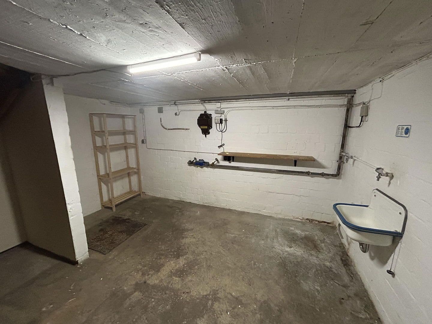 Predaj domu 122 m², pozemek 268 m², Tilsiter Straße 24, Bovenden, Dolné Sasko Predaj domu 122 m², pozemek 268 m², Tilsiter Straße 24, Bovenden, Dolné Sasko