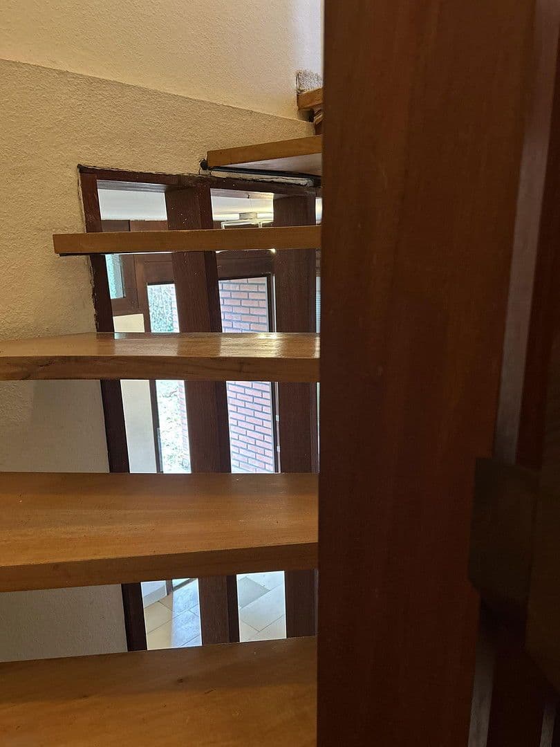 Predaj domu 122 m², pozemek 268 m², Tilsiter Straße 24, Bovenden, Dolné Sasko Predaj domu 122 m², pozemek 268 m², Tilsiter Straße 24, Bovenden, Dolné Sasko