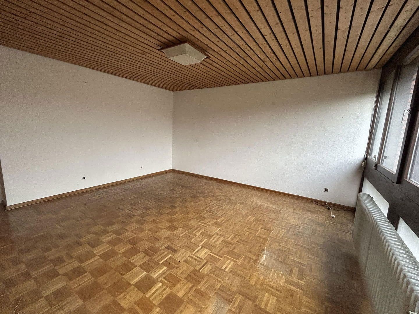 Predaj domu 122 m², pozemek 268 m², Tilsiter Straße 24, Bovenden, Dolné Sasko Predaj domu 122 m², pozemek 268 m², Tilsiter Straße 24, Bovenden, Dolné Sasko