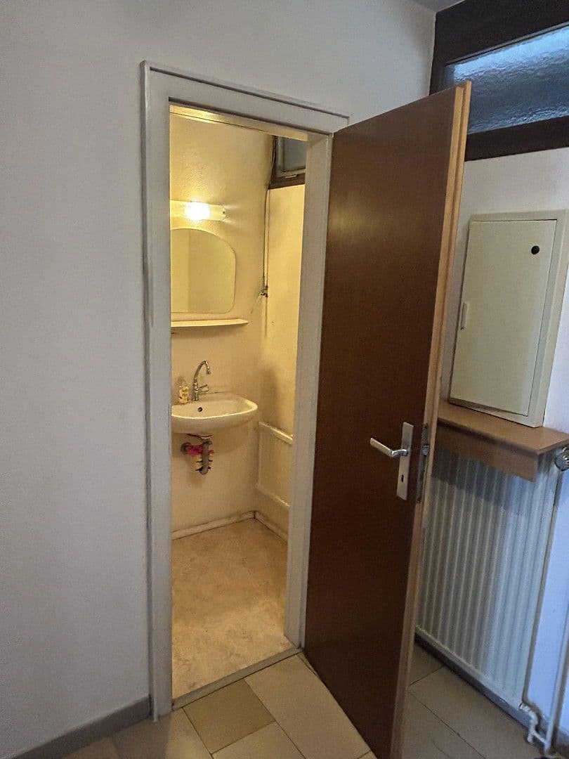 Predaj domu 122 m², pozemek 268 m², Tilsiter Straße 24, Bovenden, Dolné Sasko Predaj domu 122 m², pozemek 268 m², Tilsiter Straße 24, Bovenden, Dolné Sasko