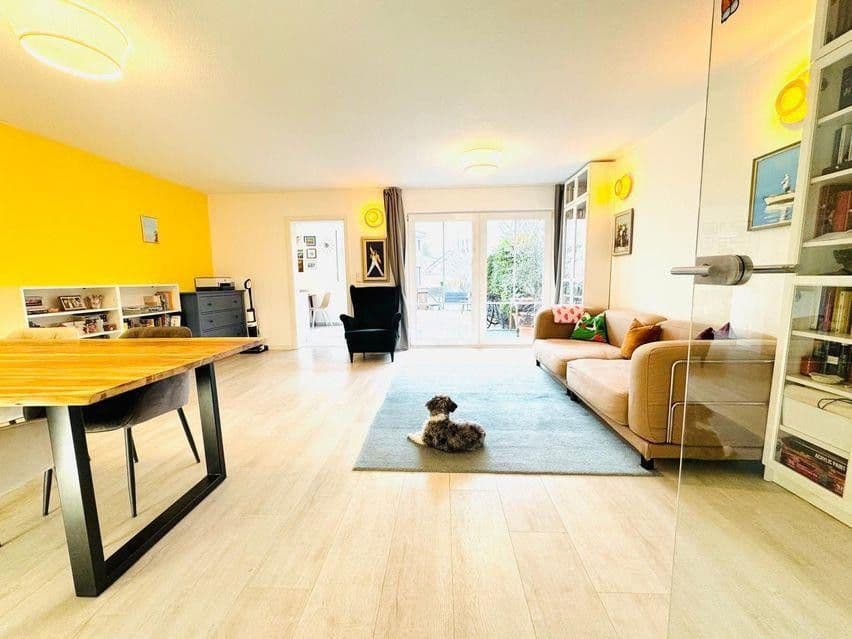 Predaj bytu 4-izbový 105 m², Mering, Bavorsko Predaj bytu 4-izbový 105 m², Mering, Bavorsko