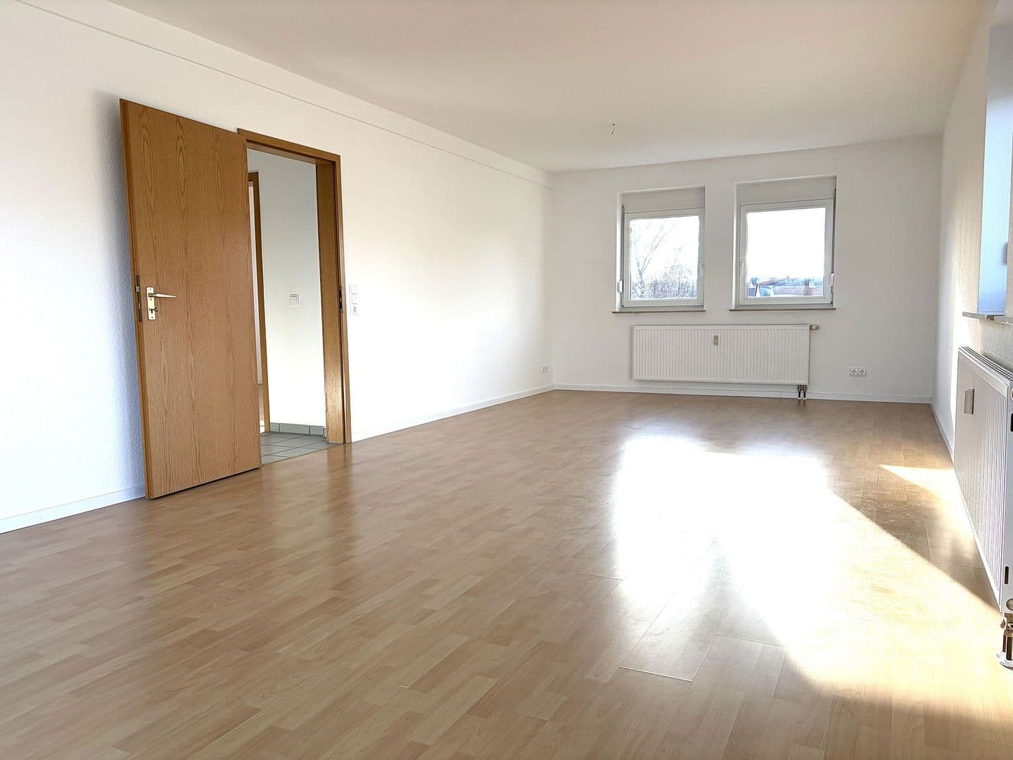 Prenájom bytu 3-izbový 89 m², Saulheim, Porýnie-Falcko Prenájom bytu 3-izbový 89 m², Saulheim, Porýnie-Falcko