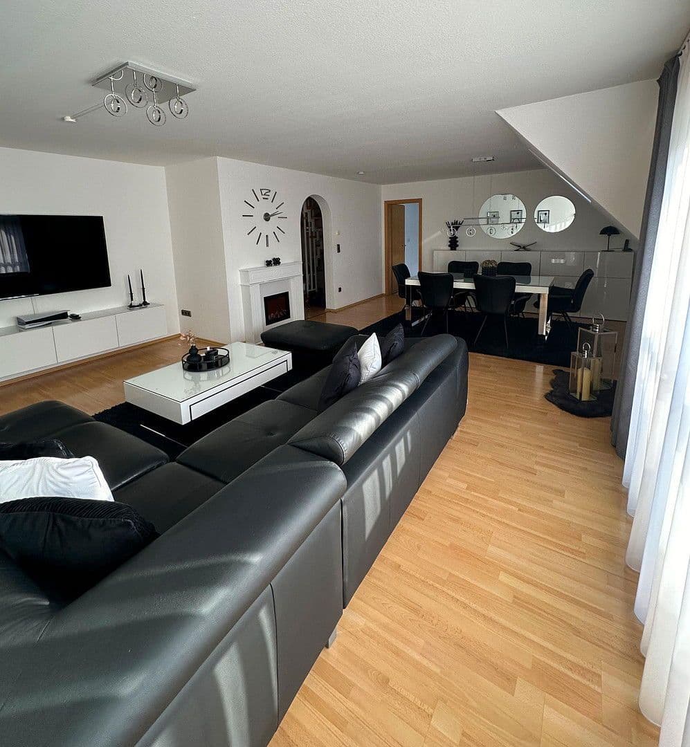 Predaj bytu 3-izbový 91 m², Röttgersbank 3a, Bottrop, Severné Porýnie - Westfálsko Predaj bytu 3-izbový 91 m², Röttgersbank 3a, Bottrop, Severné Porýnie - Westfálsko