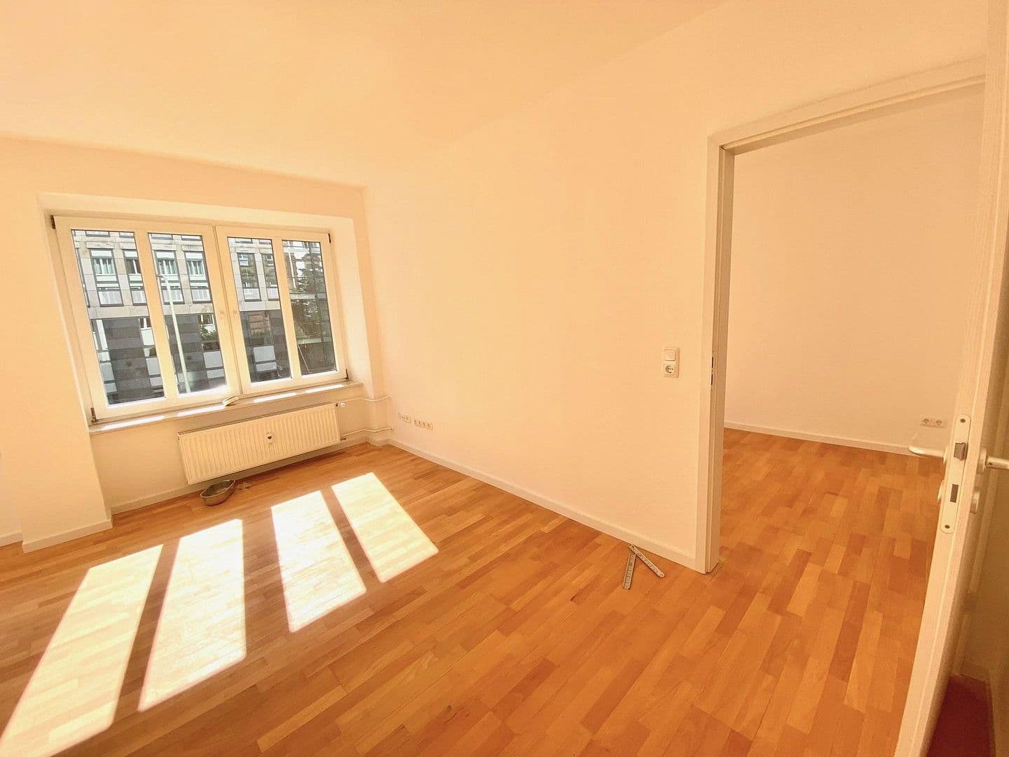 Prenájom bytu 3-izbový 70 m², Bockenheimerlandstrasse 83, Frankfurt, Hesensko Prenájom bytu 3-izbový 70 m², Bockenheimerlandstrasse 83, Frankfurt, Hesensko