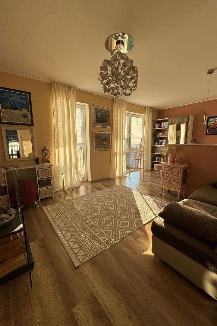 Predaj domu 194 m², pozemek 464 m², Mössingen, Bádensko-Wurttembersko Predaj domu 194 m², pozemek 464 m², Mössingen, Bádensko-Wurttembersko